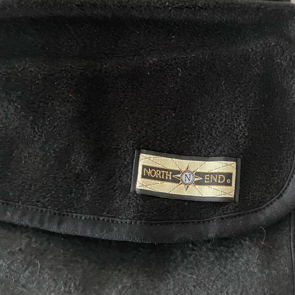 North End Scarf & Hat